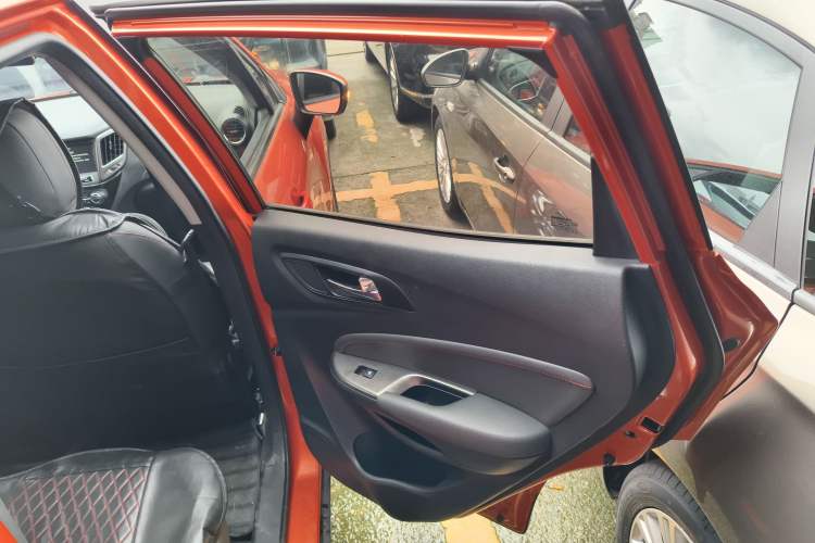 Used CHANGAN CS15 2016 1.5L Manual Luxury Edition Interior 6