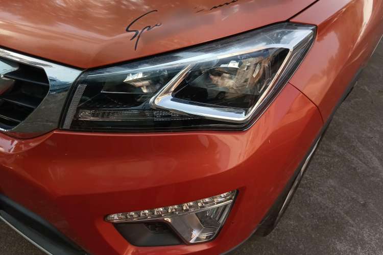 Used CHANGAN CS15 2016 1.5L Manual Luxury Edition Left Front Headlight