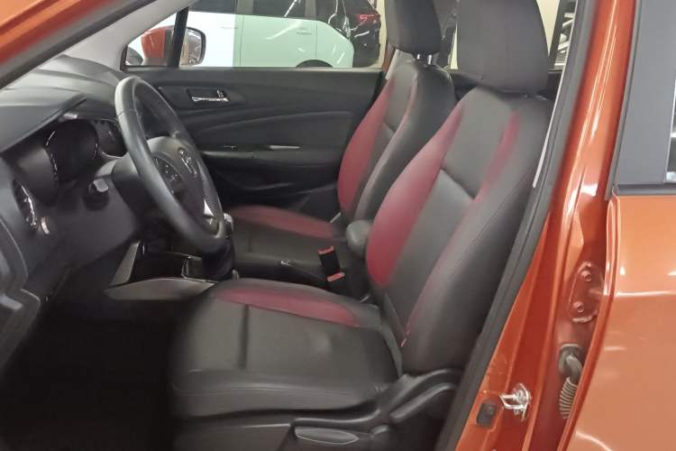 Used CHANGAN CS15 2016 1.5L Manual Luxury Edition Left Front Seat