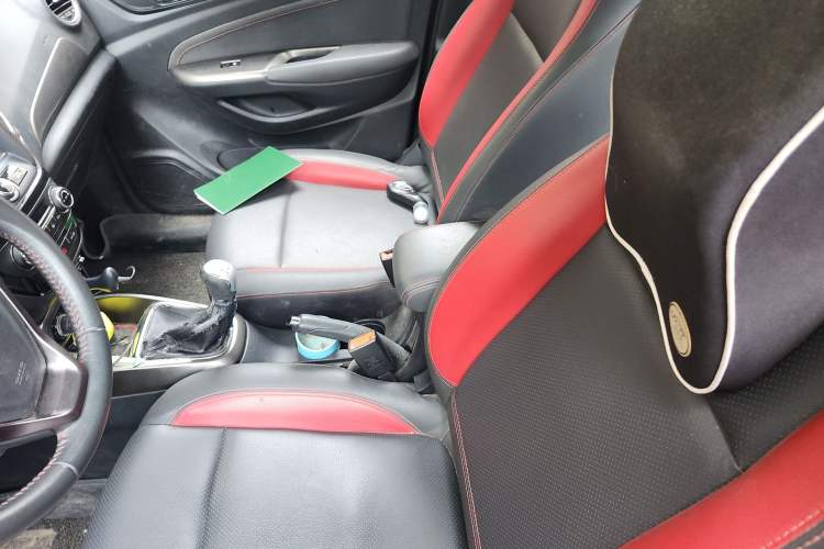 Used CHANGAN CS15 2016 1.5L Manual Luxury Edition Left Front Seat
