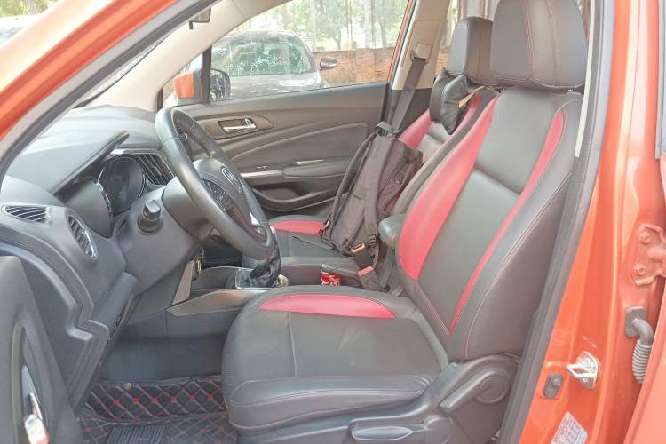 Used CHANGAN CS15 2016 1.5L Manual Luxury Edition Left Front Seat