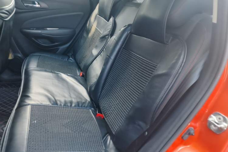 Used CHANGAN CS15 2016 1.5L Manual Fashion Edition Left Rear Seat