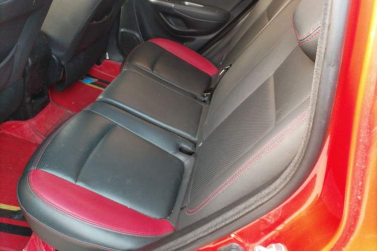 Used CHANGAN CS15 2016 1.5L Automatic Fashion Edition Left Rear Seat
