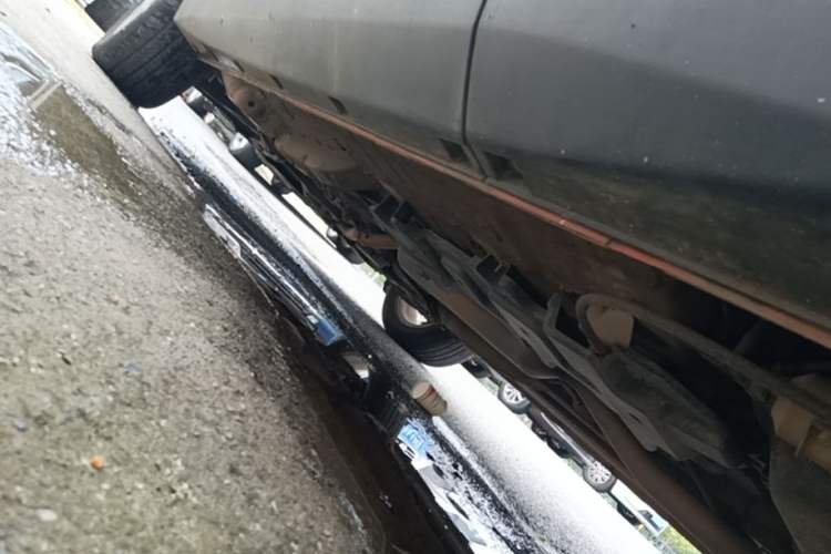 Used CHANGAN CS15 2016 1.5L Manual Fashion Edition Left Side Sill