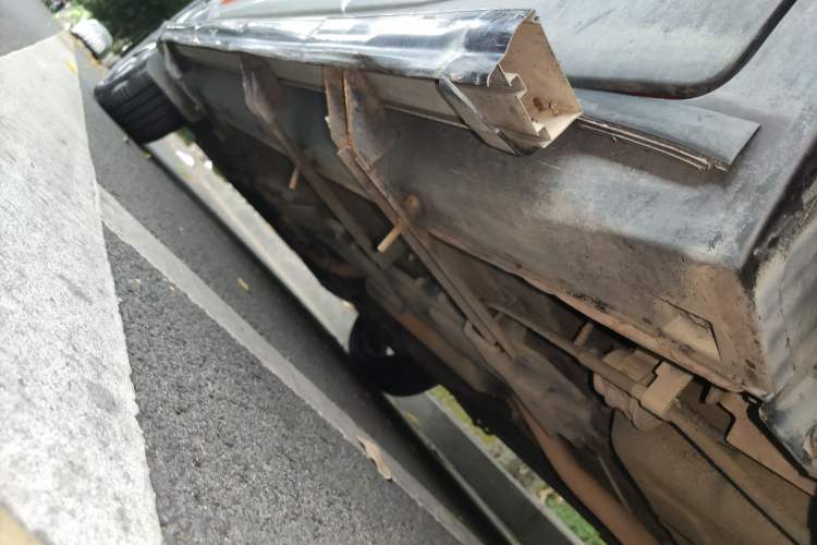 Used CHANGAN CS15 2016 1.5L Manual Fashion Edition Left Side Sill