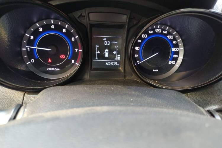 Used CHANGAN CS15 2016 1.5L Manual Fashion Edition Odometer Close Up