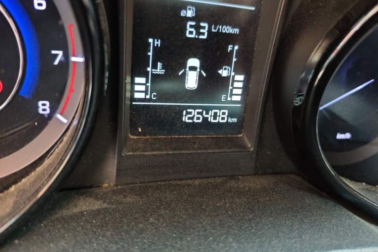 Used CHANGAN CS15 2016 1.5L Manual Fashion Edition Odometer Close Up