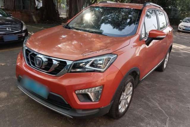 Used CHANGAN CS15 2016 1.5L Manual Luxury Edition