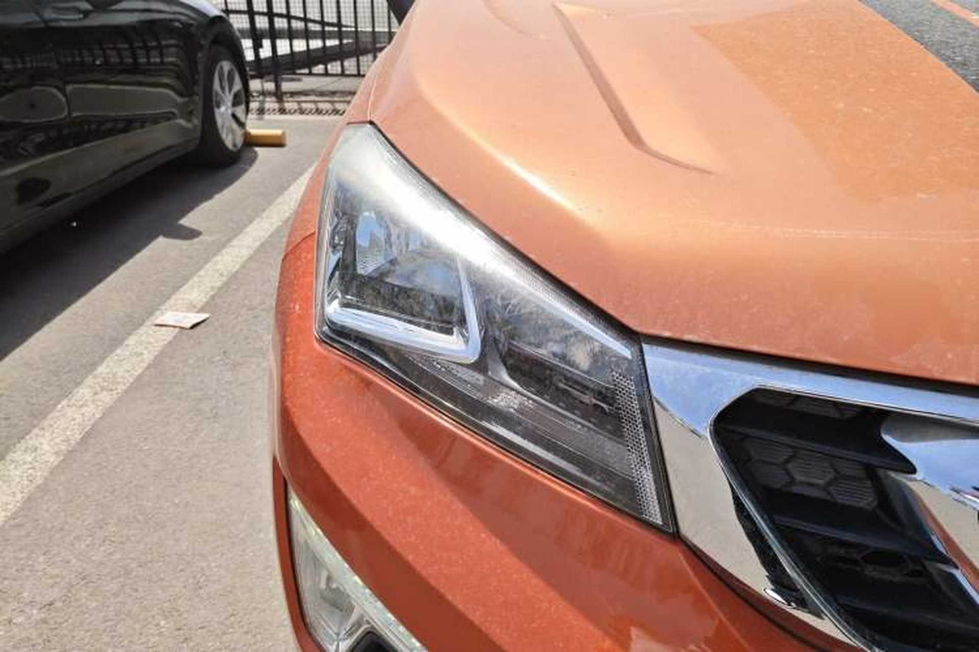 Used CHANGAN CS15 2016 1.5L Manual Fashion Edition Right Front Headlight