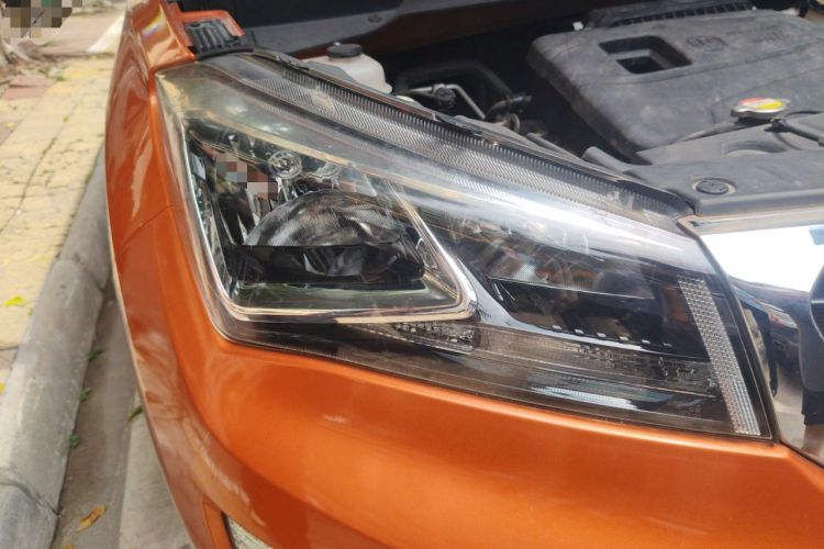 Used CHANGAN CS15 2016 1.5L Manual Fashion Edition Right Front Headlight