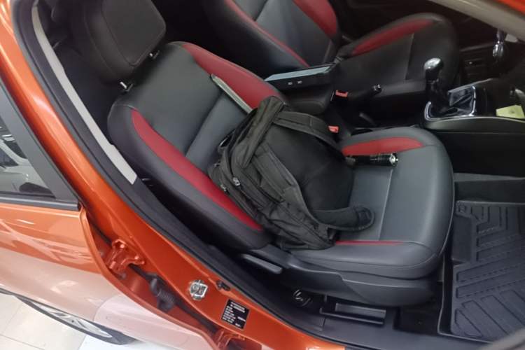 Used CHANGAN CS15 2016 1.5L Manual Fashion Edition Right Front Seat