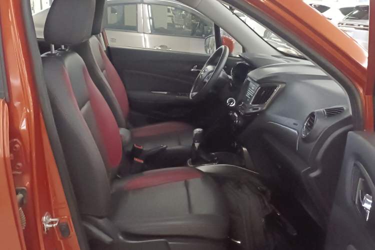Used CHANGAN CS15 2016 1.5L Manual Luxury Edition Right Front Seat