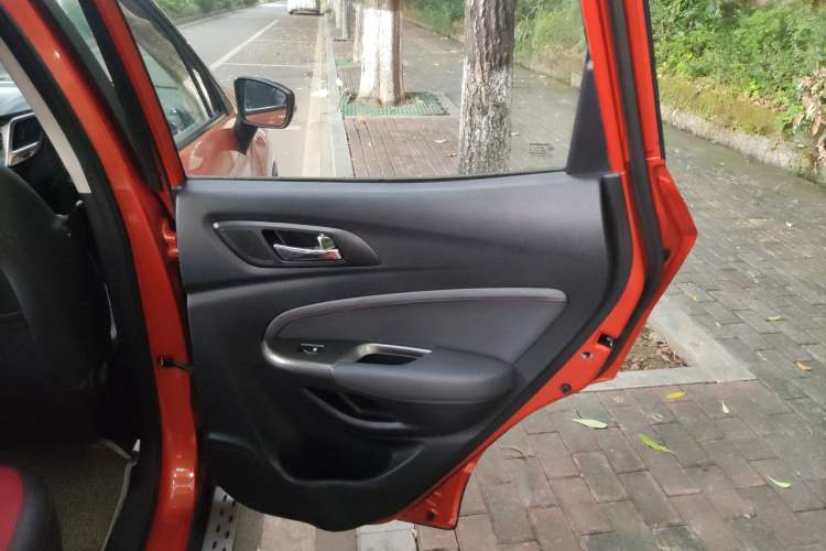 Used CHANGAN CS15 2016 1.5L Manual Fashion Edition Right Rear Door Interior