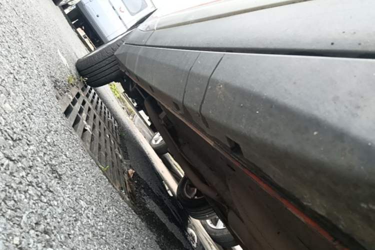 Used CHANGAN CS15 2016 1.5L Manual Fashion Edition Right Side Sill