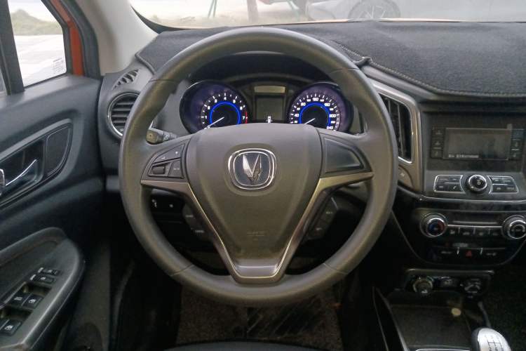 Used CHANGAN CS15 2016 1.5L Manual Fashion Edition Steering Wheel