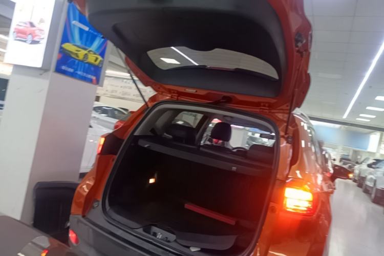 Used CHANGAN CS15 2016 1.5L Manual Fashion Edition Trunk