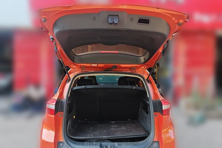 Used CHANGAN CS15 2016 1.5L Automatic Fashion Edition Trunk