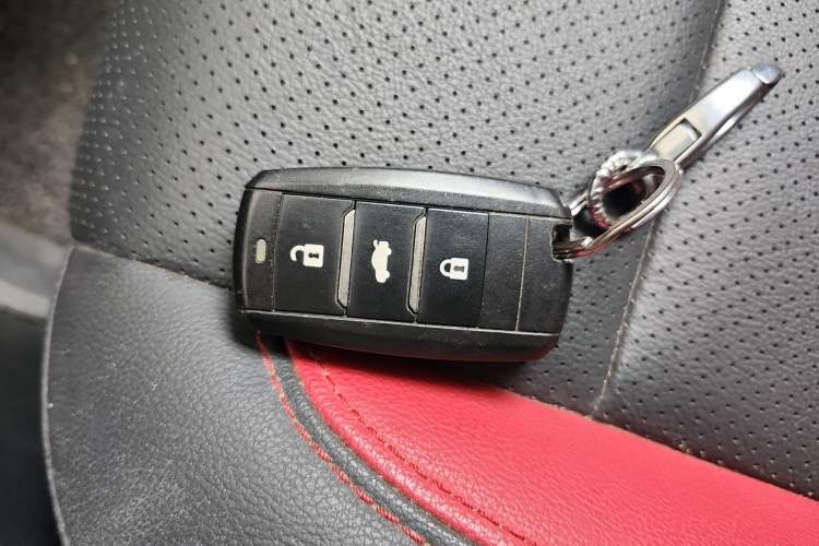 Used CHANGAN CS15 2016 1.5L Manual Luxury Edition Vehicle Key