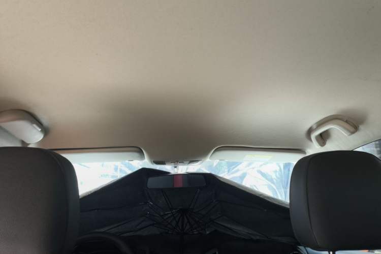 Used CHANGAN CS15 2016 1.5L Automatic Fashion Edition Headliner