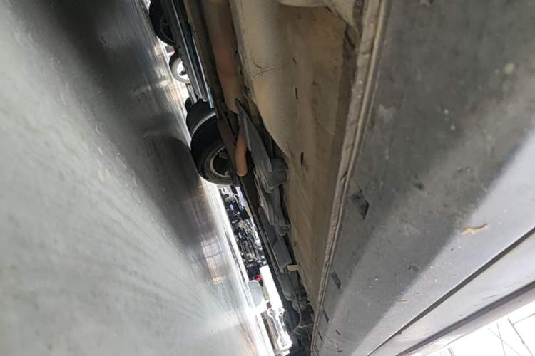 Used CHANGAN CS15 2016 1.5L Automatic Fashion Edition Left Side Sill