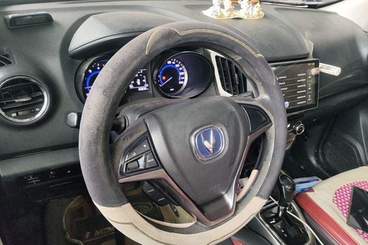 Used CHANGAN CS15 2016 1.5L Automatic Fashion Edition Steering Wheel