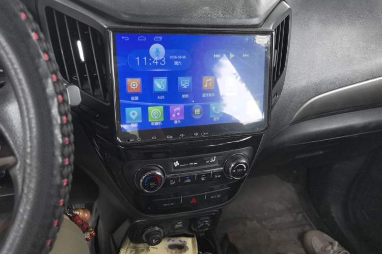 Used CHANGAN CS15 2016 1.5L Manual Fashion Edition Audio And AC Panel