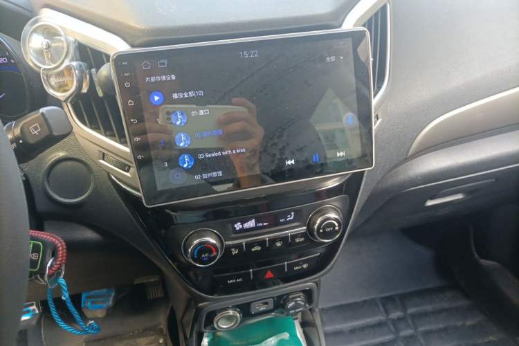 Used CHANGAN CS15 2016 1.5L Manual Fashion Edition Audio And AC Panel