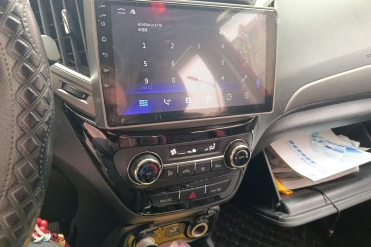 Used CHANGAN CS15 2016 1.5L Automatic Fashion Edition Audio And AC Panel