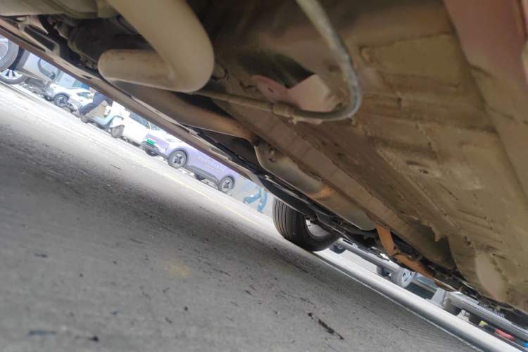 Used CHANGAN CS15 2016 1.5L Automatic Fashion Edition Chassis Rear Right