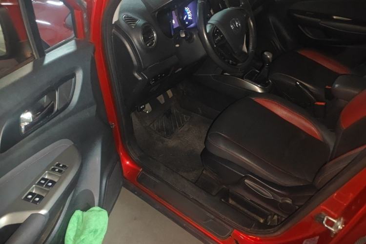 Used CHANGAN CS15 2016 1.5L Manual Luxury Edition Driver Seat