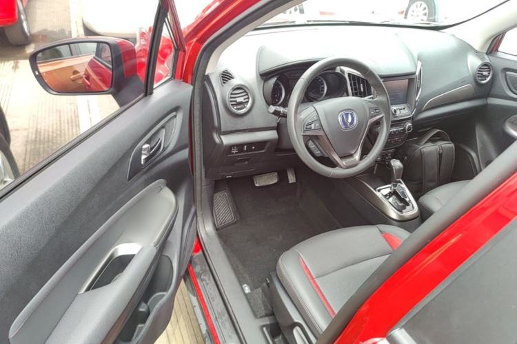 Used CHANGAN CS15 2016 1.5L Automatic Luxury Edition Driver Seat