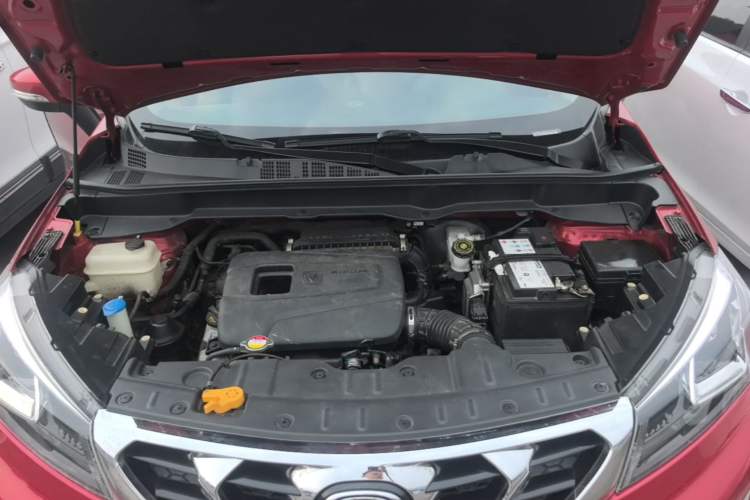 Used CHANGAN CS15 2016 1.5L Manual Luxury Edition Engine Bay