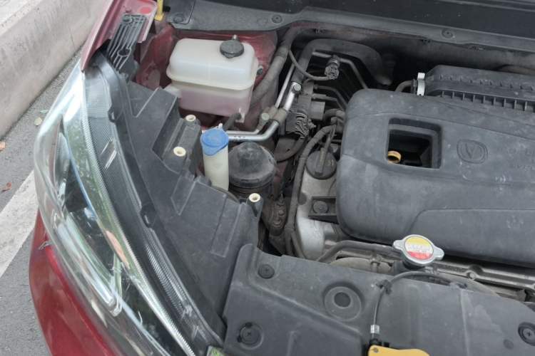 Used CHANGAN CS15 2016 1.5L Manual Fashion Edition Engine Bay Right