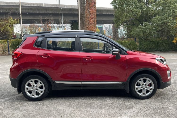 Used CHANGAN CS15 2016 1.5L Automatic Luxury Edition Exterior 2
