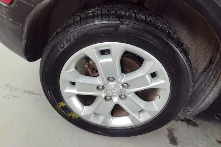 Used CHANGAN CS15 2016 1.5L Automatic Fashion Edition Exterior 5