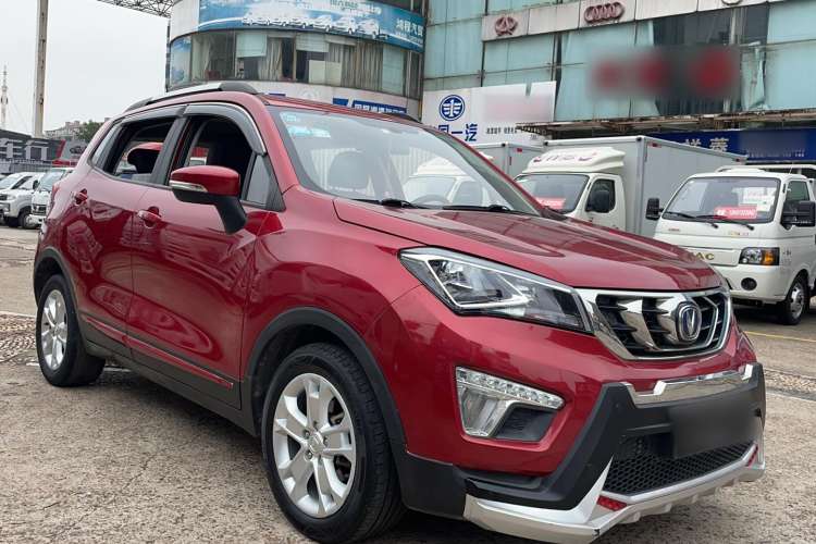 Used CHANGAN CS15 2016 1.5L Manual Luxury Edition Front Right 45 Deg