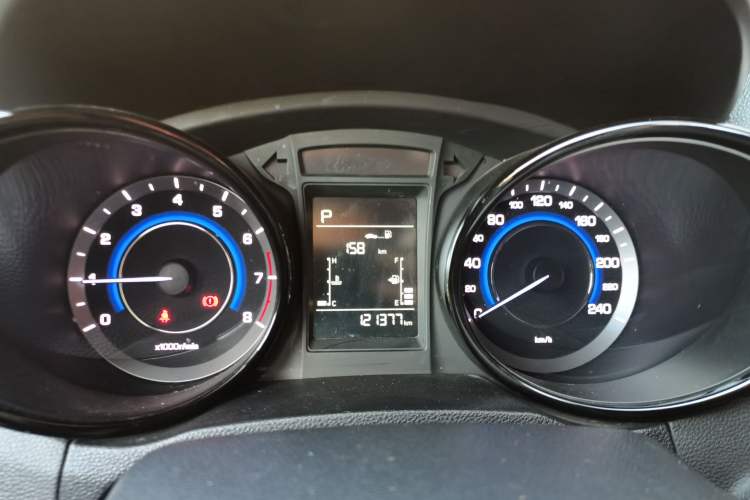 Used CHANGAN CS15 2016 1.5L Automatic Fashion Edition Instrument Cluster