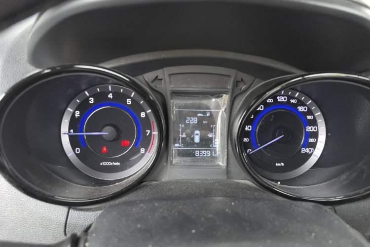 Used CHANGAN CS15 2016 1.5L Manual Fashion Edition Instrument Cluster