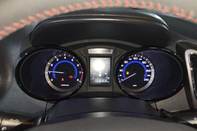 Used CHANGAN CS15 2016 1.5L Automatic Luxury Edition Instrument Cluster