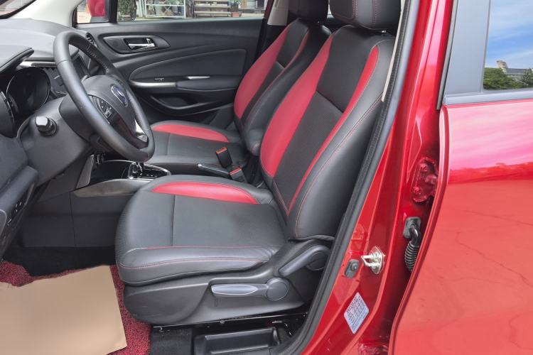 Used CHANGAN CS15 2016 1.5L Automatic Luxury Edition Interior 2
