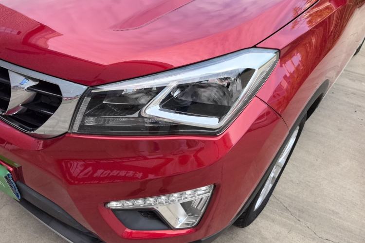 Used CHANGAN CS15 2016 1.5L Automatic Luxury Edition Left Front Headlight