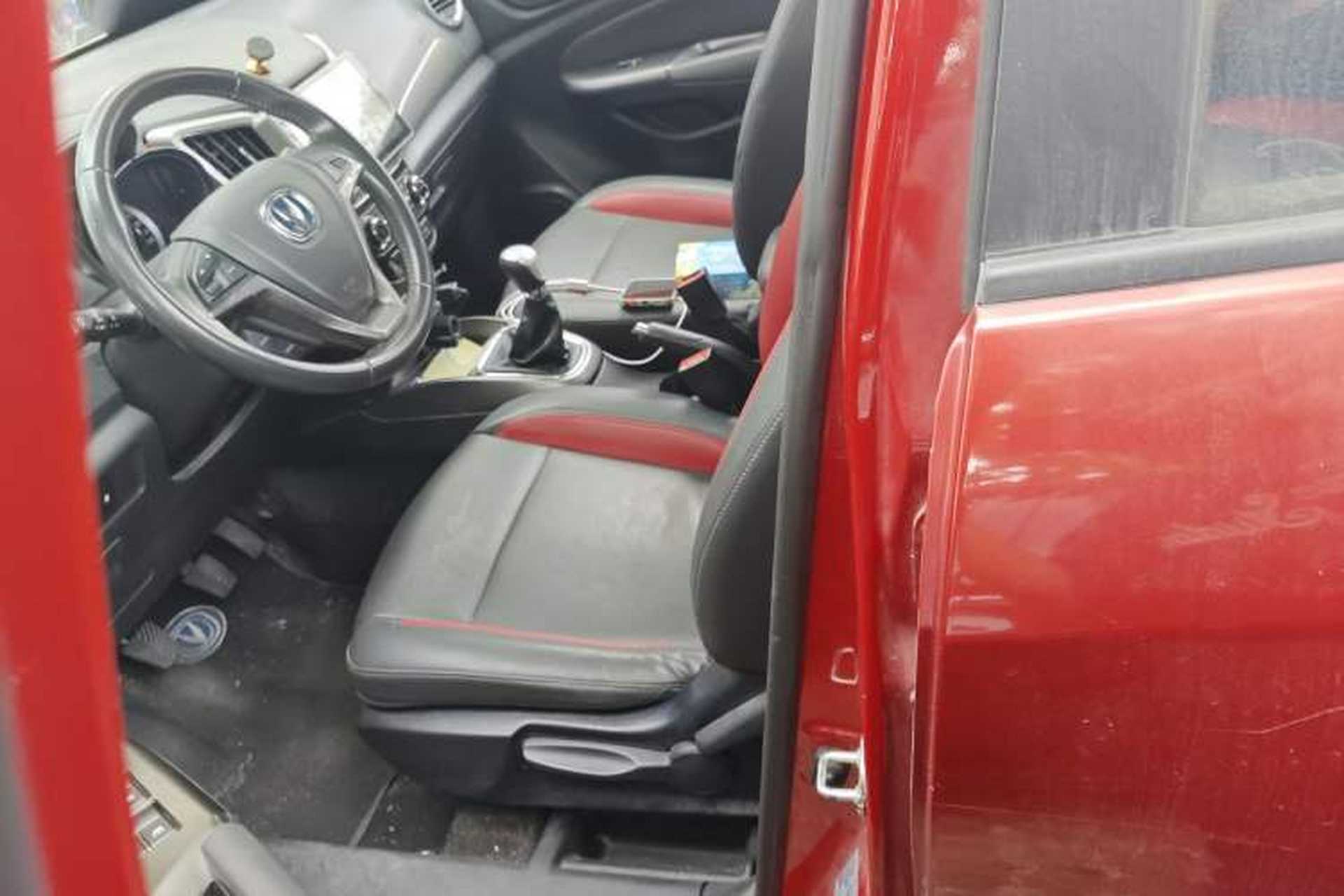 Used CHANGAN CS15 2016 1.5L Manual Luxury Edition Left Front Seat