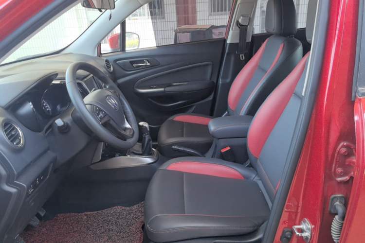 Used CHANGAN CS15 2016 1.5L Manual Luxury Edition Left Front Seat