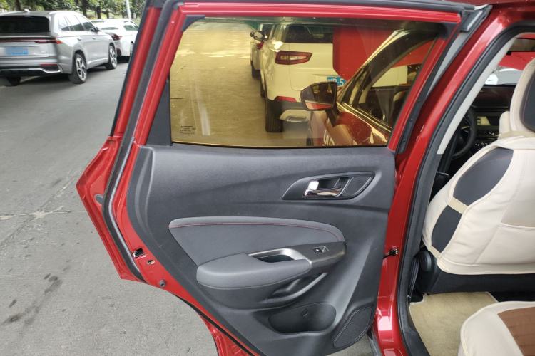 Used CHANGAN CS15 2016 1.5L Manual Fashion Edition Left Rear Door Interior