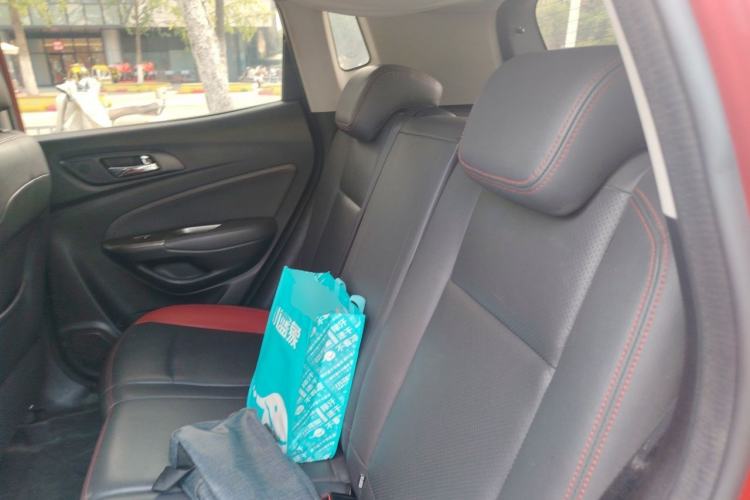 Used CHANGAN CS15 2016 1.5L Automatic Fashion Edition Left Rear Seat