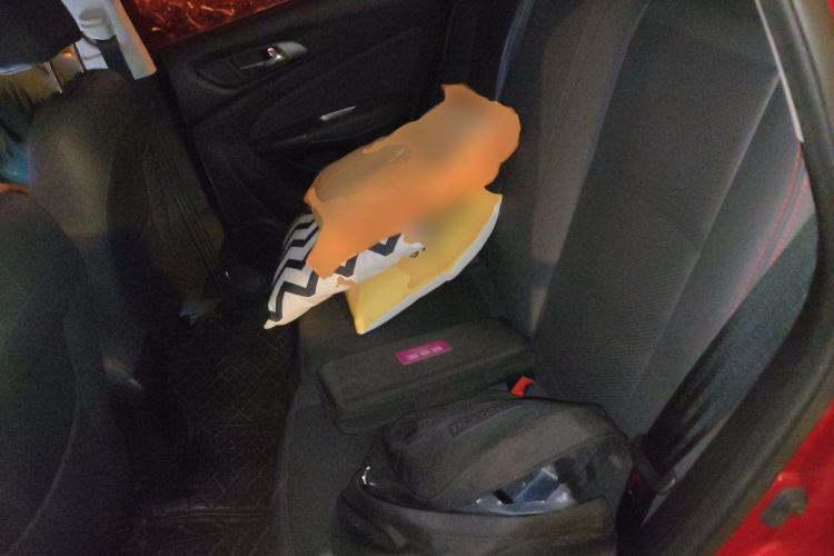 Used CHANGAN CS15 2016 1.5L Automatic Fashion Edition Left Rear Seat