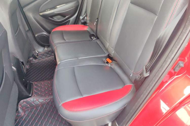 Used CHANGAN CS15 2016 1.5L Automatic Luxury Edition Left Rear Seat