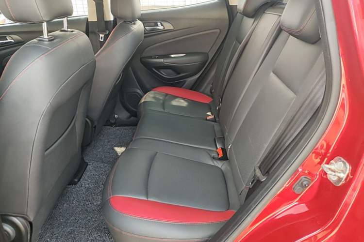 Used CHANGAN CS15 2016 1.5L Manual Fashion Edition Left Rear Seat
