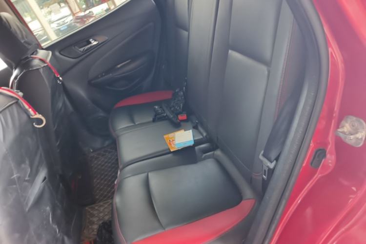 Used CHANGAN CS15 2016 1.5L Manual Fashion Edition Left Rear Seat