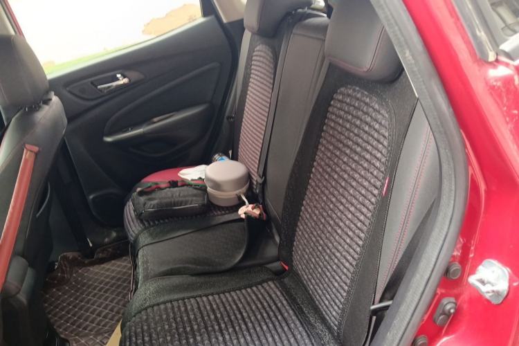 Used CHANGAN CS15 2016 1.5L Automatic Fashion Edition Left Rear Seat